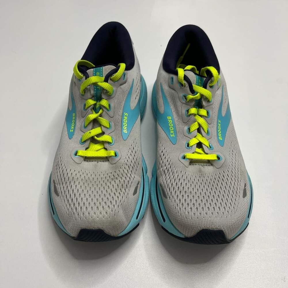 Brooks Ghost 15 Size 8 Nurse Running Shoes Gray Blue